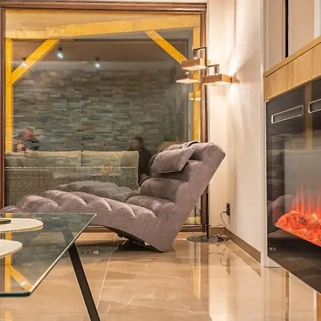 Wellnessvrbice Casa vacanze *
